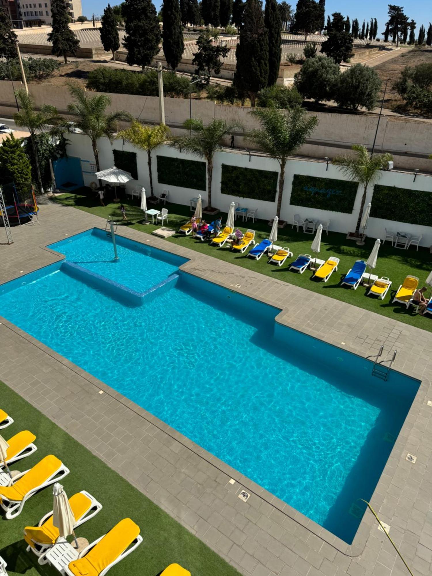 Le Zenith Hotel Oran Exterior photo